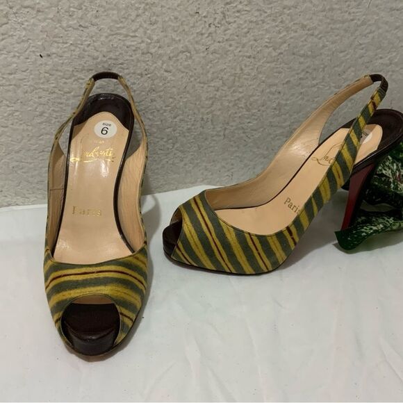 Christian louboutin fabric animal print peep toe Slingback heels size 36.5 - Picture 2 of 16